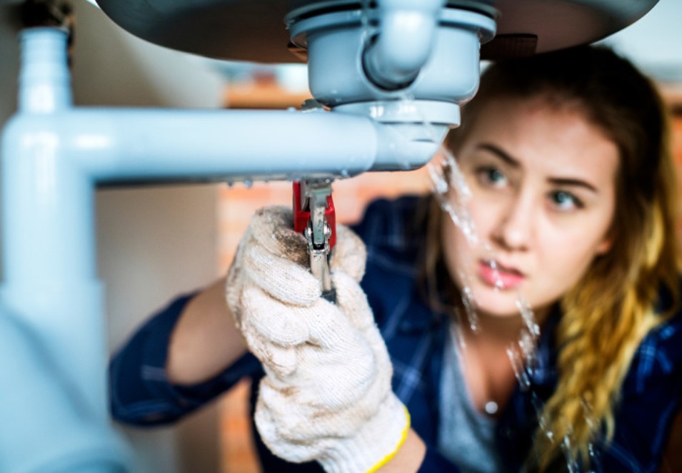 What To Do If You’re Facing Plumbing Issues